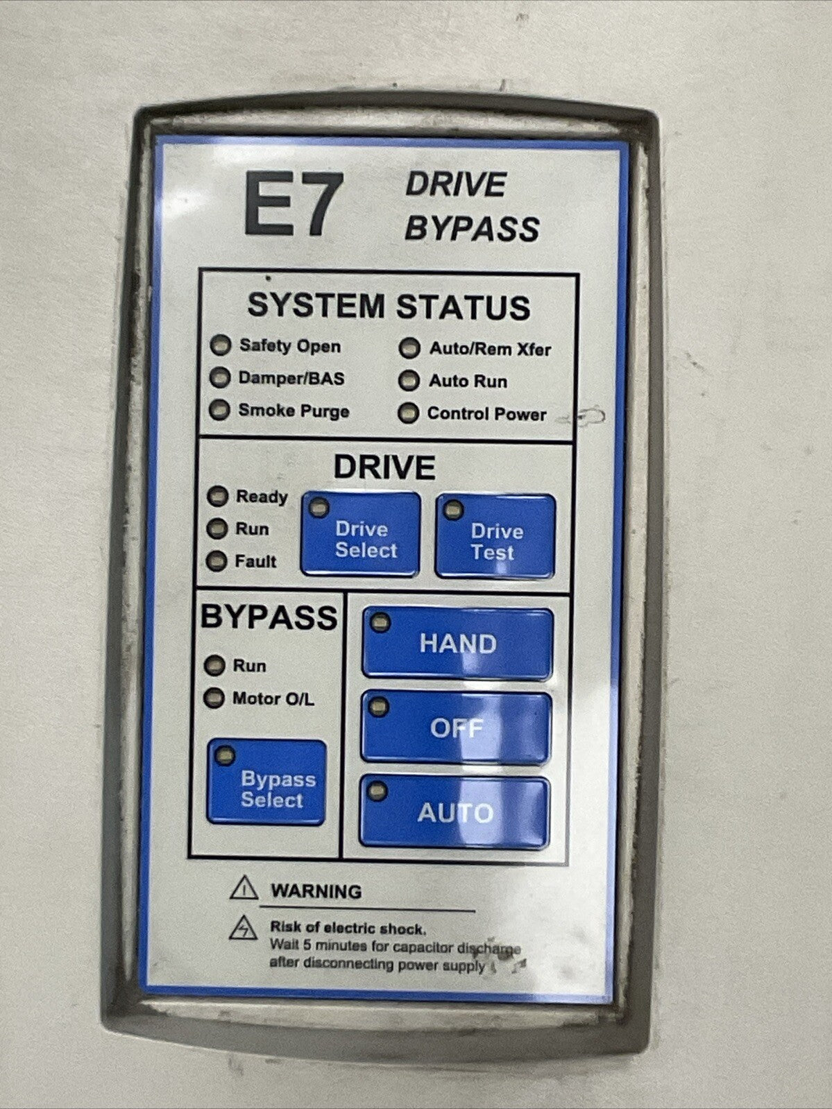 YASKAWA E7NVD024CGXY3 E7 DRIVE BYPASS OUTPUT 0-200VAC 3PH 24.2A INPUT 200VAC 3PH2