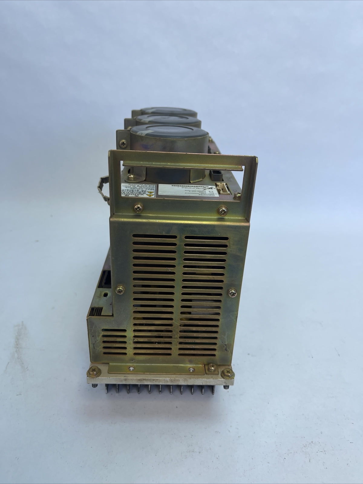 YASKAWA SGDR-C0A250A01B CONVETER VER 020034