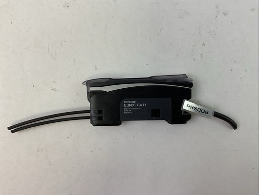 OMRON E3NX-FA11 PHOTOELECTRIC SENSOR 10-30VAC0