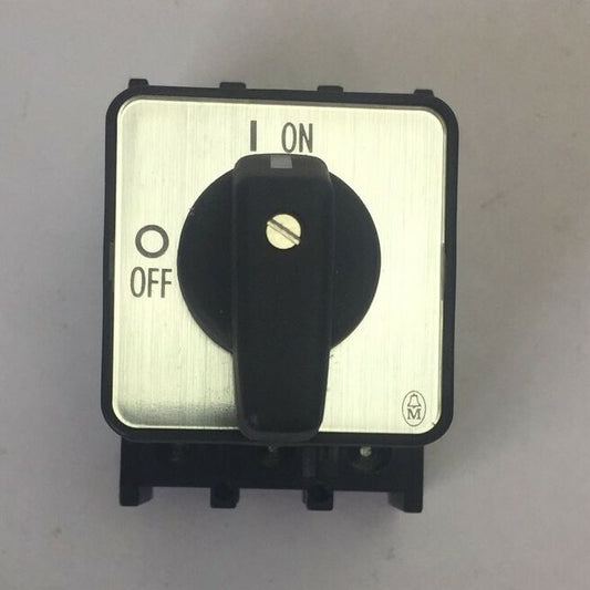 KLOCKNER MOELLER P1-25 ON OFF SWITCH 20A 600VAC 15HP 3PH0