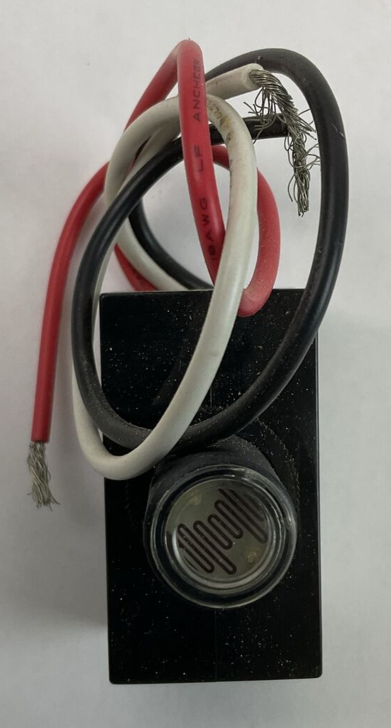 PRECISION MODEL A-1068 PHOTO CONTROL 208-277VAC 1000VA5