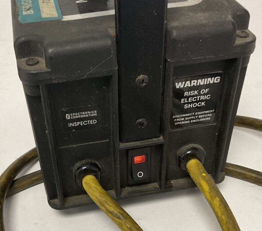 SPECTROLINE MODEL SB-100 BLACK LIGHT LAMP LONG WAVE ULTRAVIOLET 1.05A  115V 60HZ8