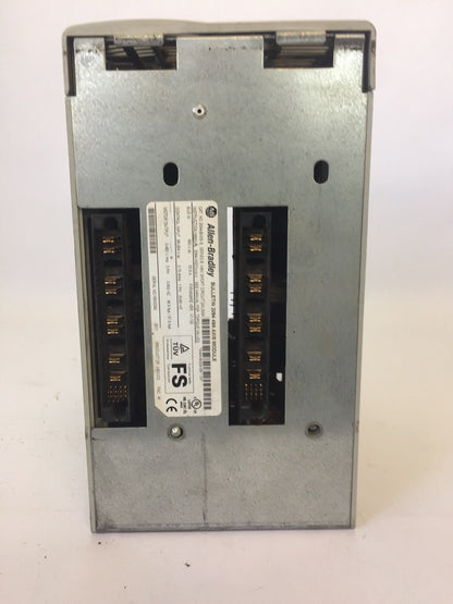 ALLEN BRADLEY 2094-BM05-S SERVO DRIVE SER B MOTOR OUPUT 0-460V rms 3PH 0-800HZ6