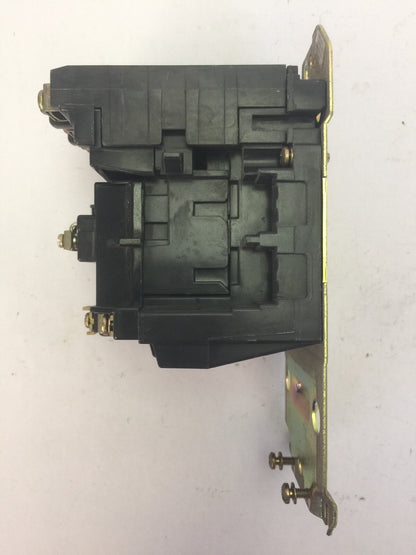 ALLEN BRADLEY 509-A0D-A2E SIZE 0 CONTACTOR 600VAC 18AMP SER B 5HP COIL 115-120V3