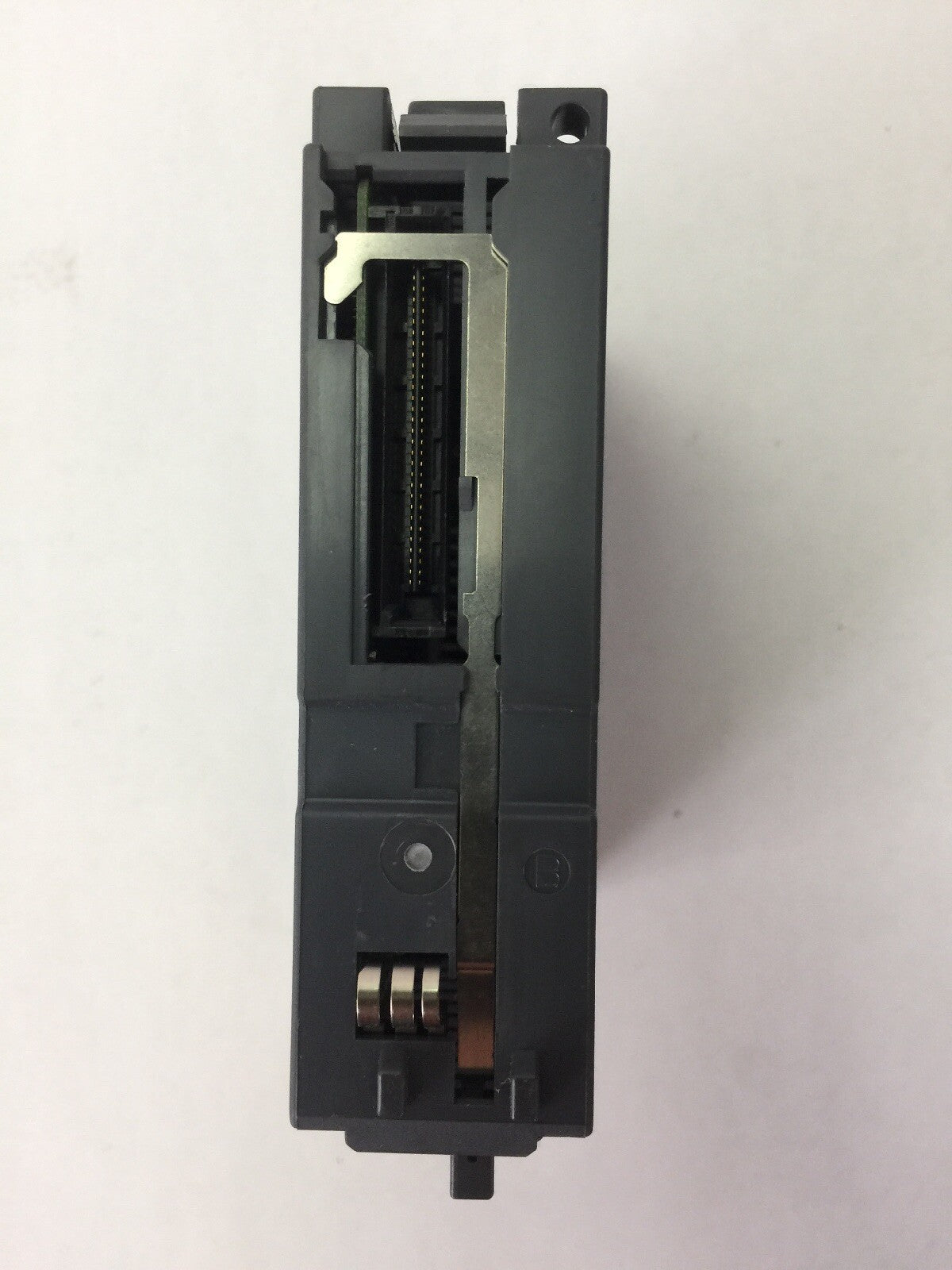 MITSUBISHI QY42P OUTPUT UNIT MELSEC-Q 12/24VDC 0.1A 5VDC 0.15A3