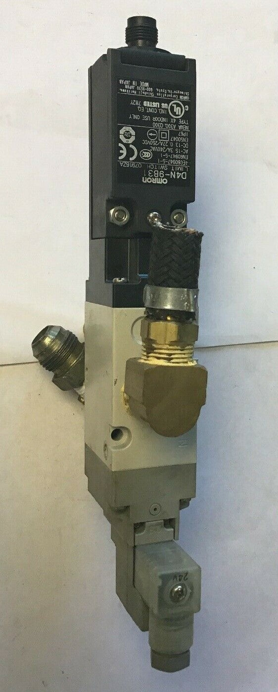  SMC VP542-5DZ1-03N-M-X536 SOLENOID VALVE W/ OMRON D4N-9B31 LIMIT SWITCH3