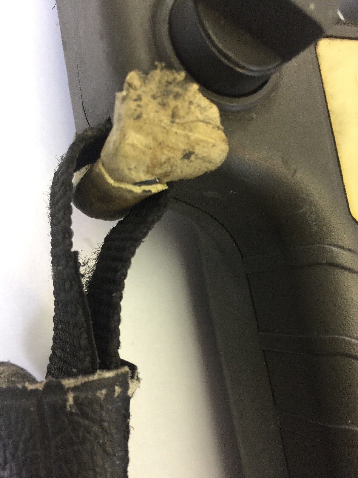 FANUC A05B-2301-C360 TEACH PENDANT PLASTIC HAS CRACKS CRACK/SCRATCH IN GLASS3