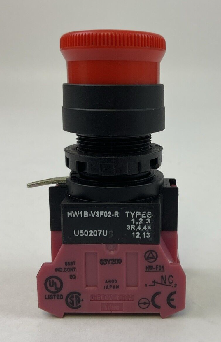 IDEC HW1B-V3F02-R TWIST LOCK PUSH BUTTON0