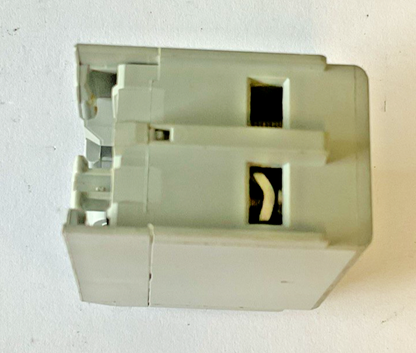 ALLEN BRADLEY 100-F AUX CONTACT BLOCK SER.B  10A 600V ***LOTOF4***2