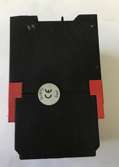 TELEMECANIQUE XPS-AMF 24V SAFETY RELAY 7