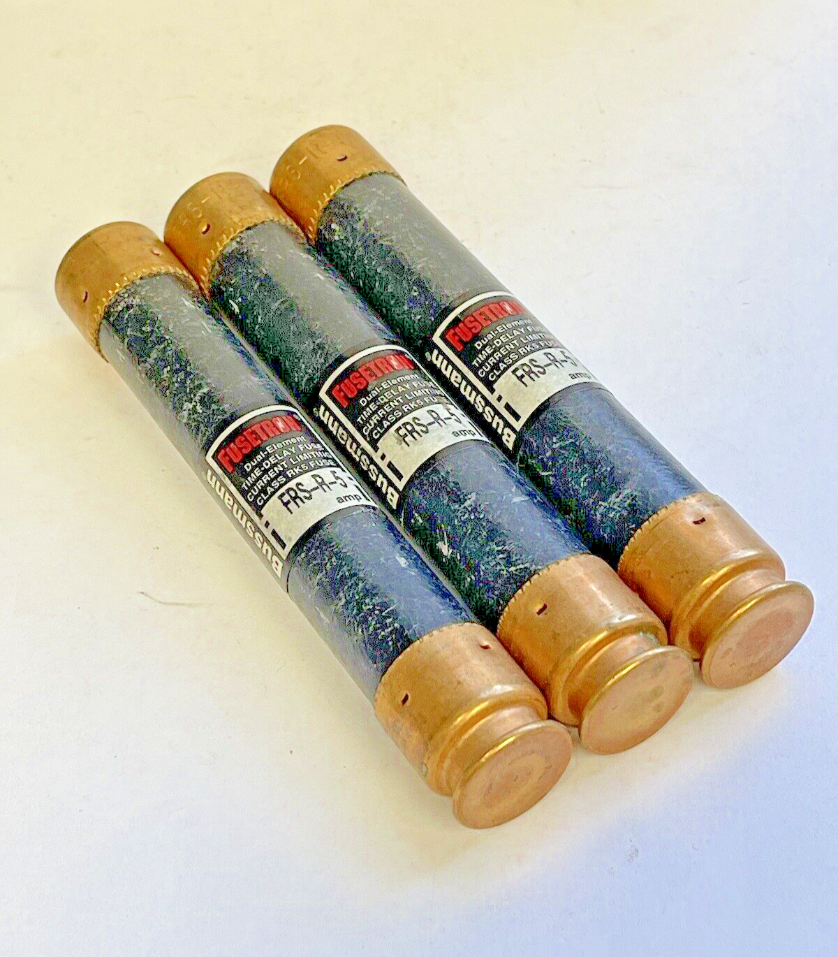 FUSETRON *LOT OF 3* - FRS-R-5 - DUAL-ELEMENT, TIME-DELAY, CURRENT LMTG. 5A 600 V3