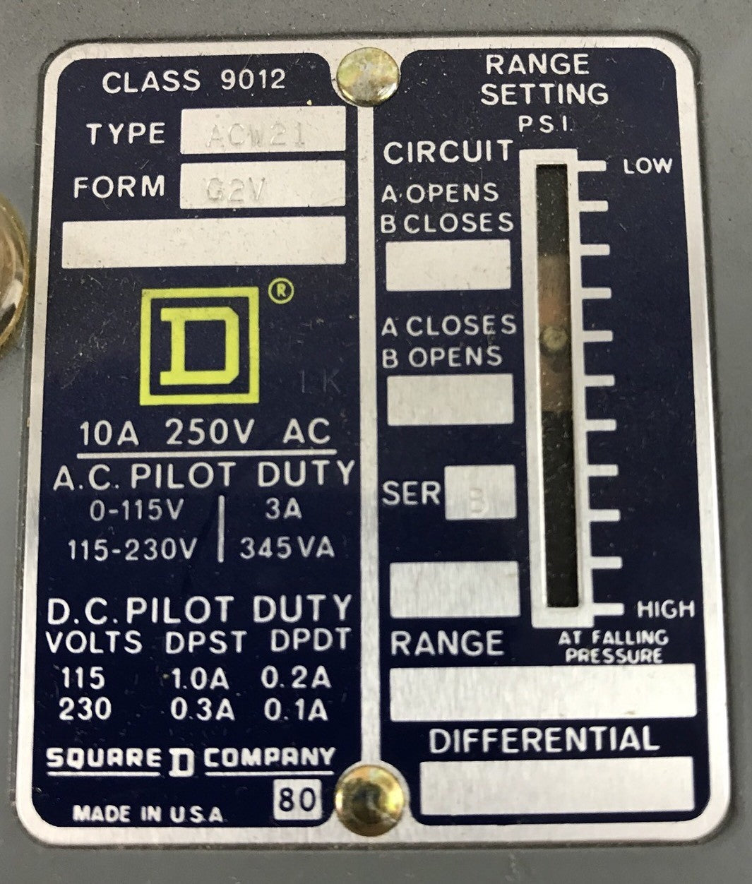 Sq D Pressure Switch class 9012 type ACW-21 series B, Range 400-3000psi new2