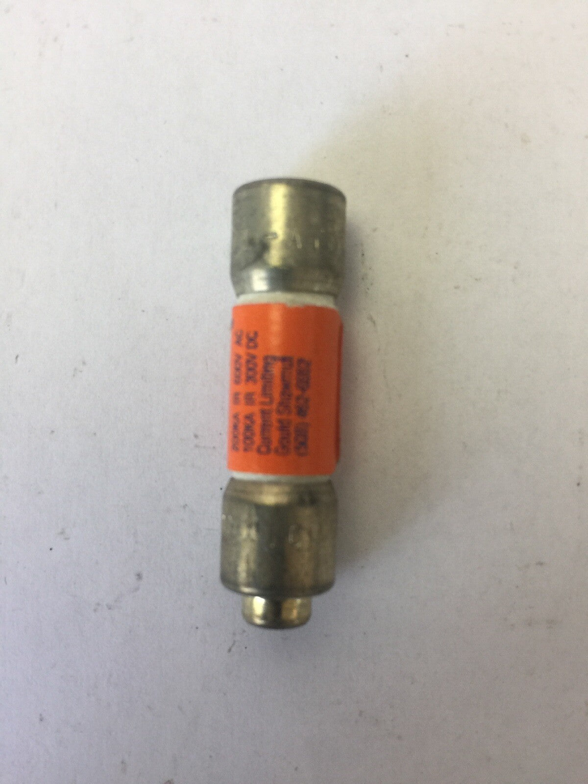 AMP-TRAP 2000 ATDR8 TIME DELAY CLASS CC FUSE 8AMP 600VAC (LOT OF 3)1