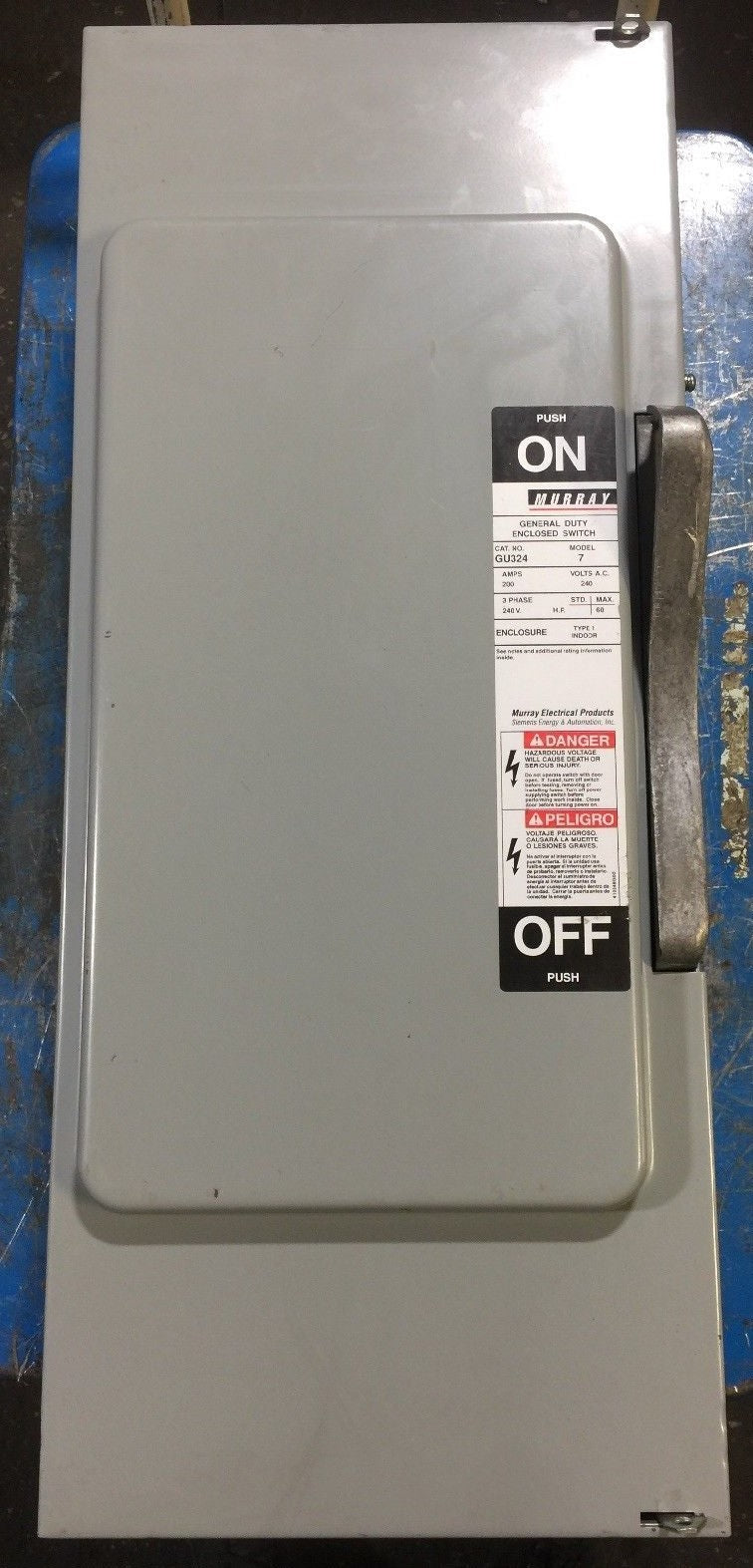 MURRAY GU324 SAFETY SWITCH 240 VAC 250 VDC 200 AMP 60 MAX HP 3 PHASE TYPE 10