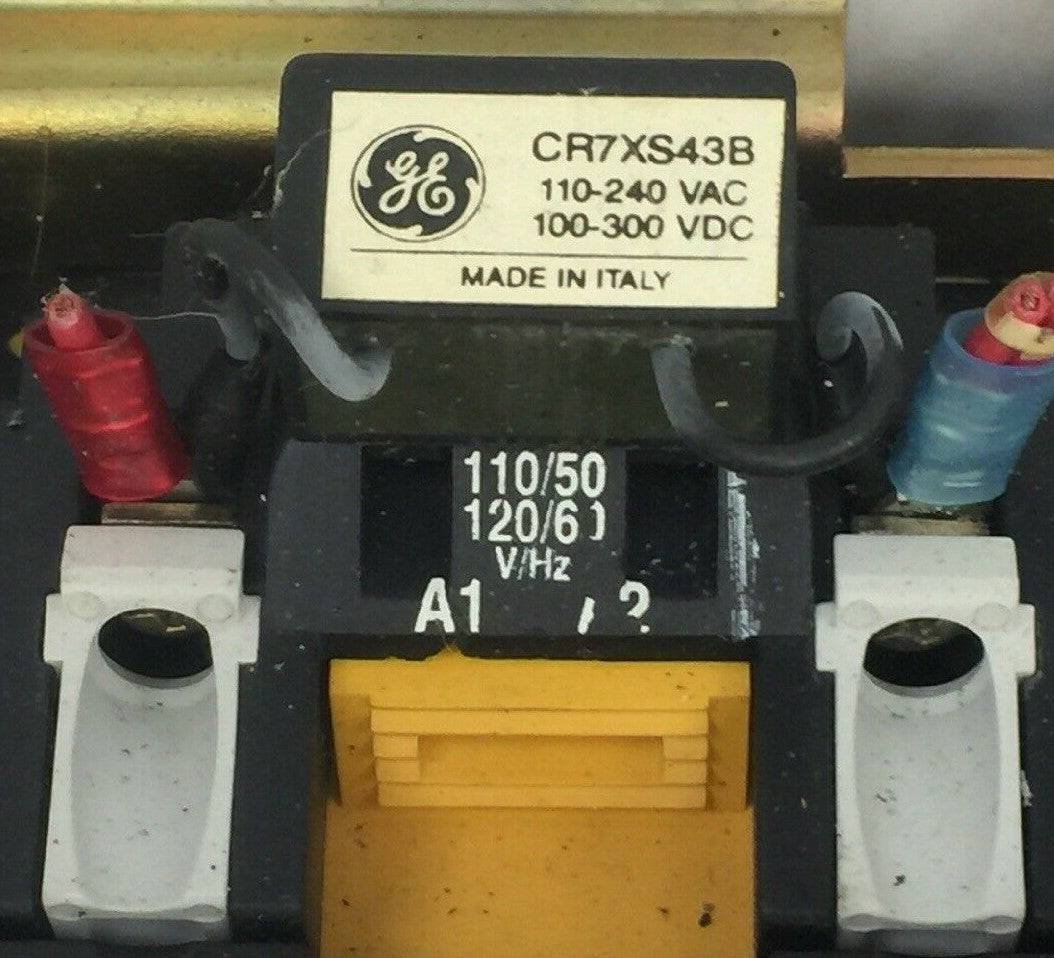 GE CA5F2 REVERSING CONTACTOR 600VAC 100HP 105AMP COIL 120V 60HZ5