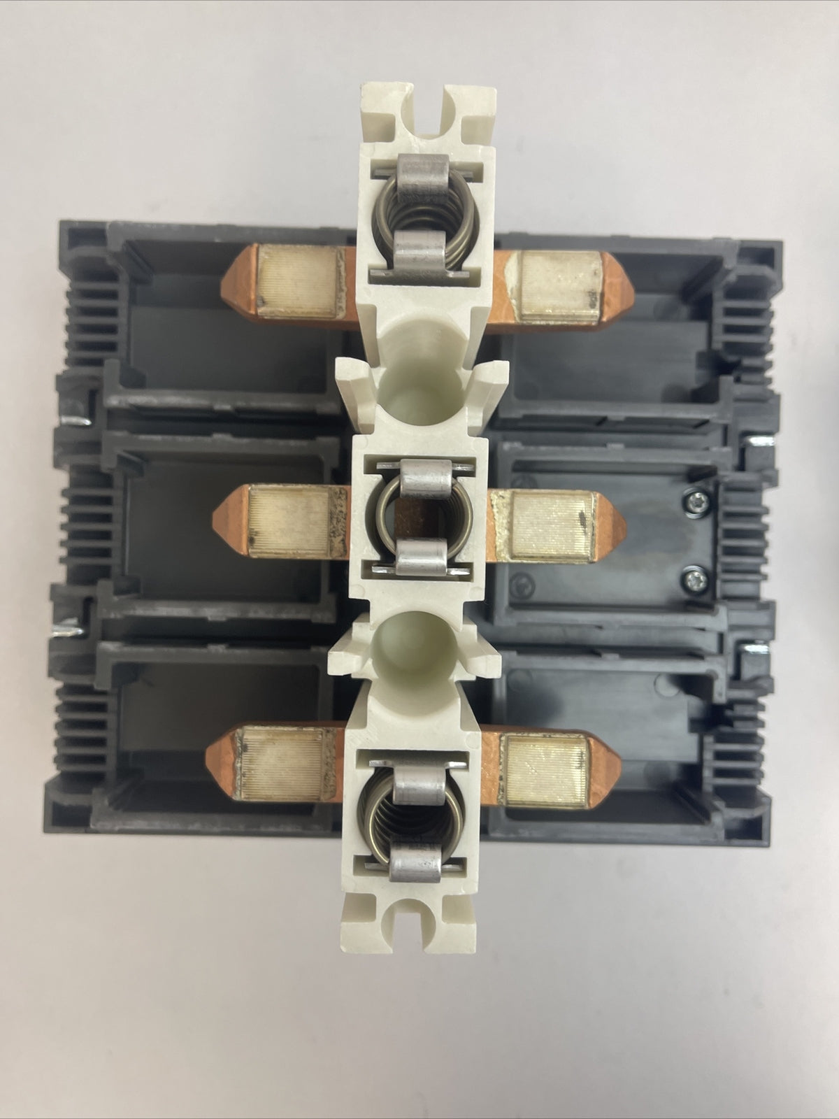 ABB AF400-30 CONTACTOR 600V 400HP 3PH 3POLE 550A COIL 100-250VDC6