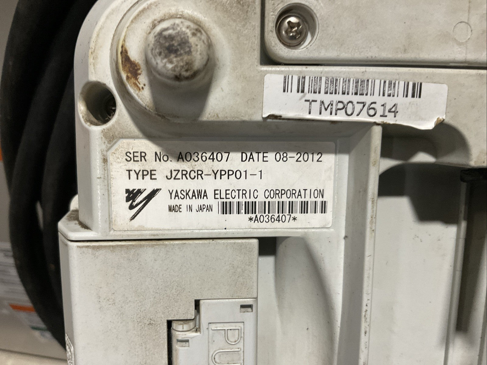 YASKAWA YR-MH00005-E10 WELDING DX100/MH5 TYPE ERDR-MH00005-B32 3PH 480V 50/60HZ15