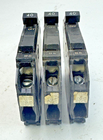 GE **LOT OF 3** - TQP140 - CIRCUIT BREAKERS - 1 POLE, 40 A, 240 VAC, TYPE TQP2