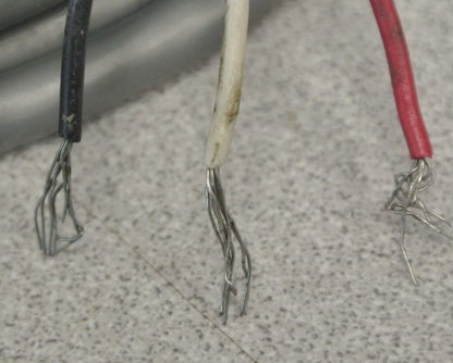 ALLEN-BRADLEY 871C-A4B12 CYLINDRICAL INDUCTIVE PROXIMITY SWITCH / 10-30VDC 12mm2