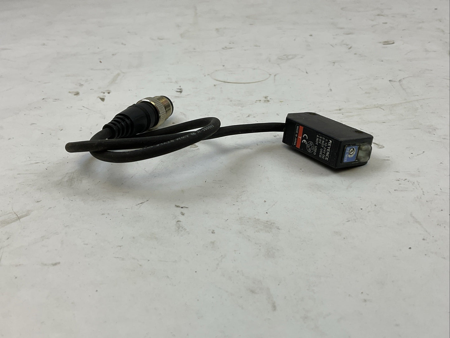 KEYENCE PZ-M53 PHOTOELECTRIC SENSOR TRANSMITTER 24VDC3