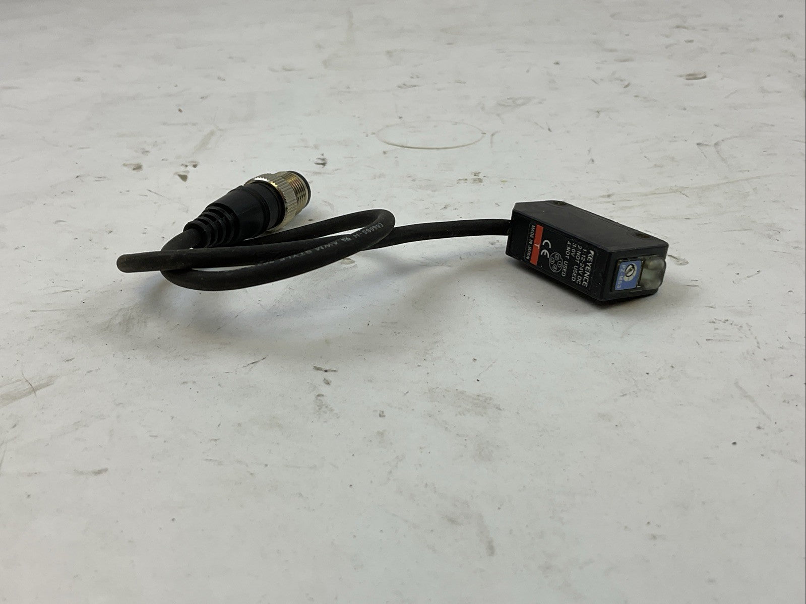 KEYENCE PZ-M53 PHOTOELECTRIC SENSOR TRANSMITTER 24VDC3