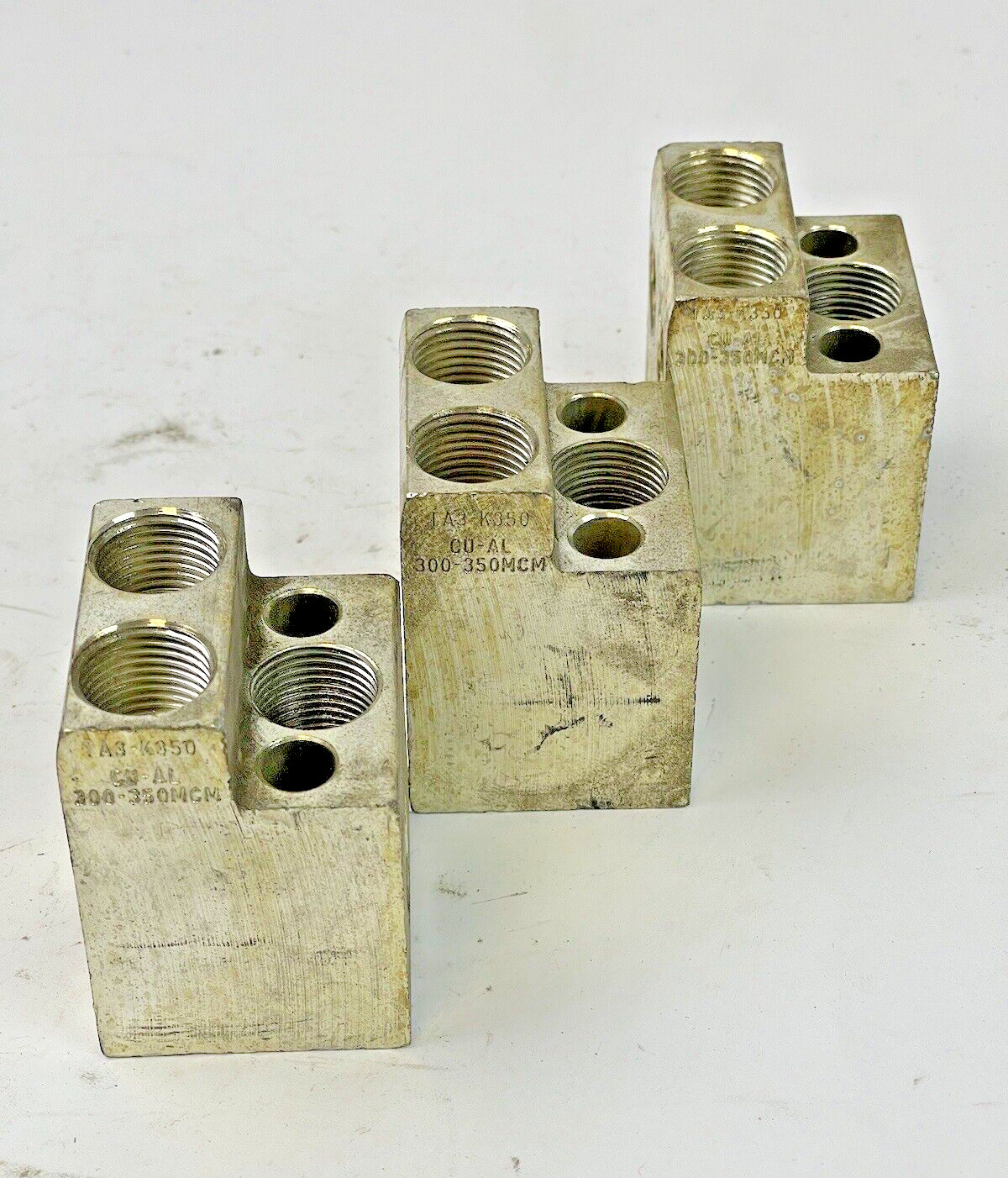 ITE / SIEMENS *LOT OF 3* - TA3-K350 - BREAKER TERMINAL LUG  - CU-AL, 300-350 MCM1