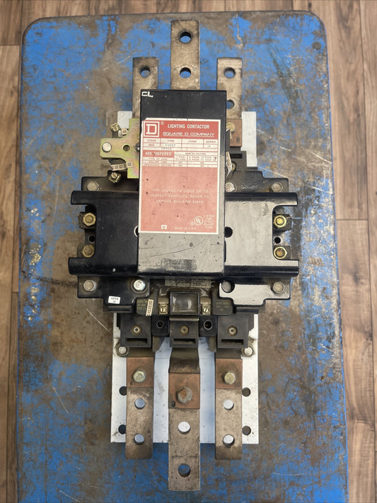 SQUARE D 8903 SY017 LIGHTING CONTACTOR SER A 400AMP 600VAC COIL 480/440V 50/60HZ0