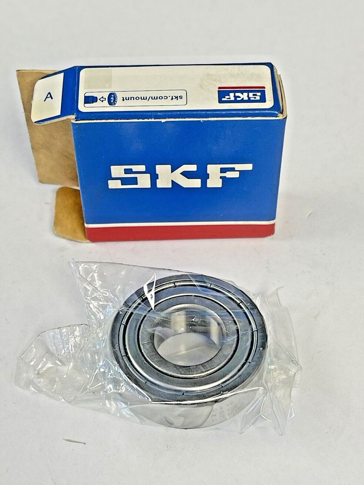 SKF - 6202-2Z/C36JN - EXPLORER - BALL BEARING0