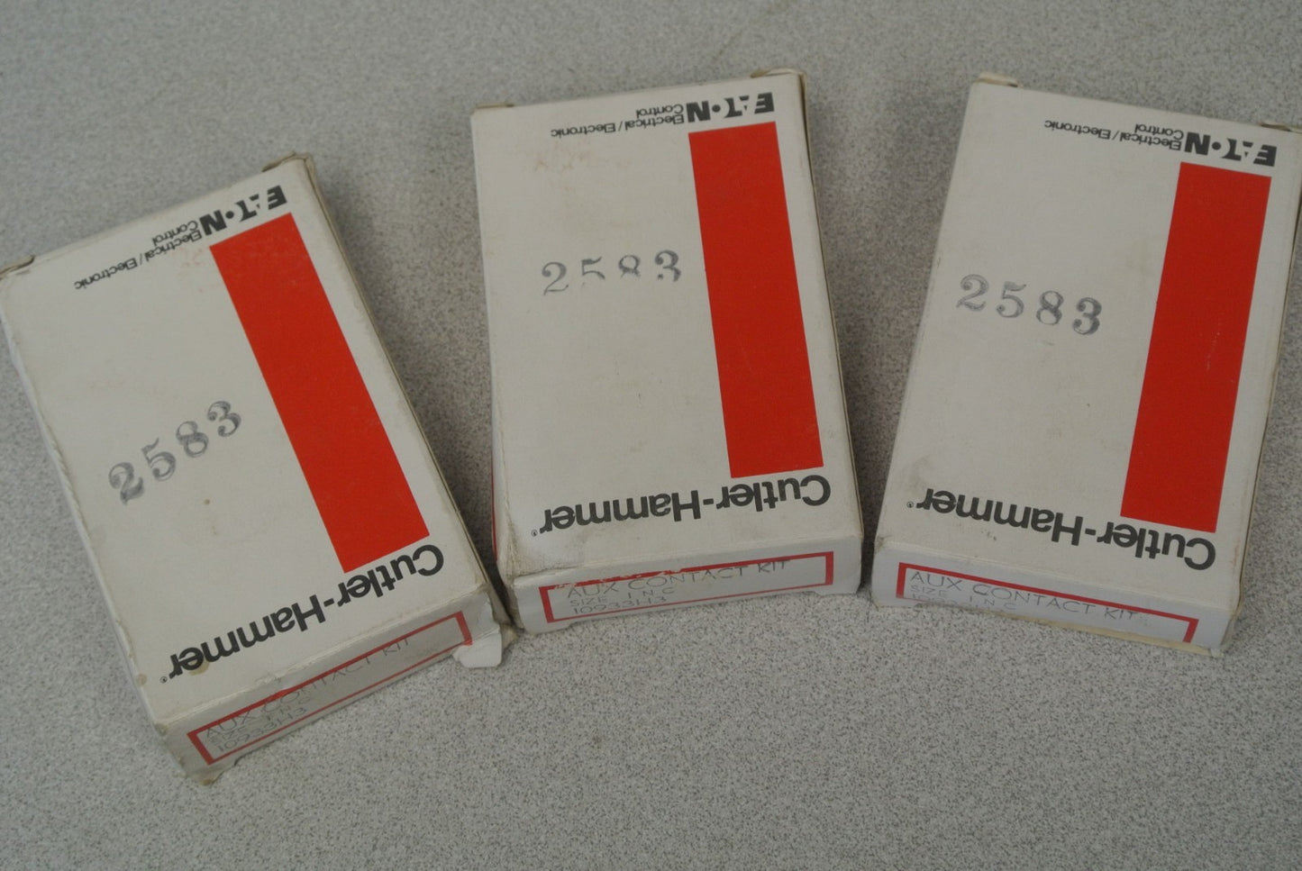 LOT of 3 CUTLER-HAMMER 10933H3 AUXILIARY CONTACT KIT / SIZE 1 / N.C. NEW SURPLUS8