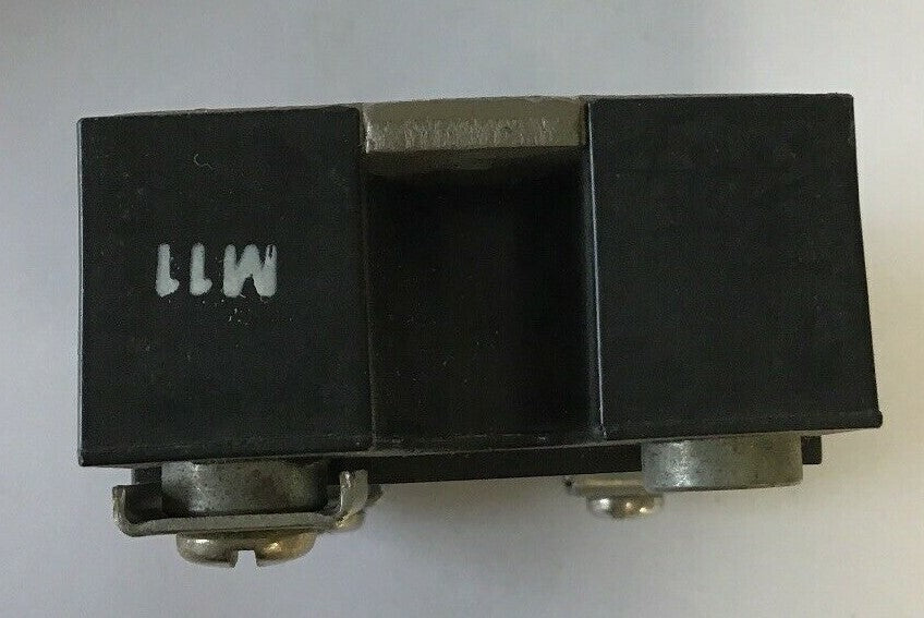 CRYDOM SOLID STATE RELAY TA1210 90-280VAC 10A3