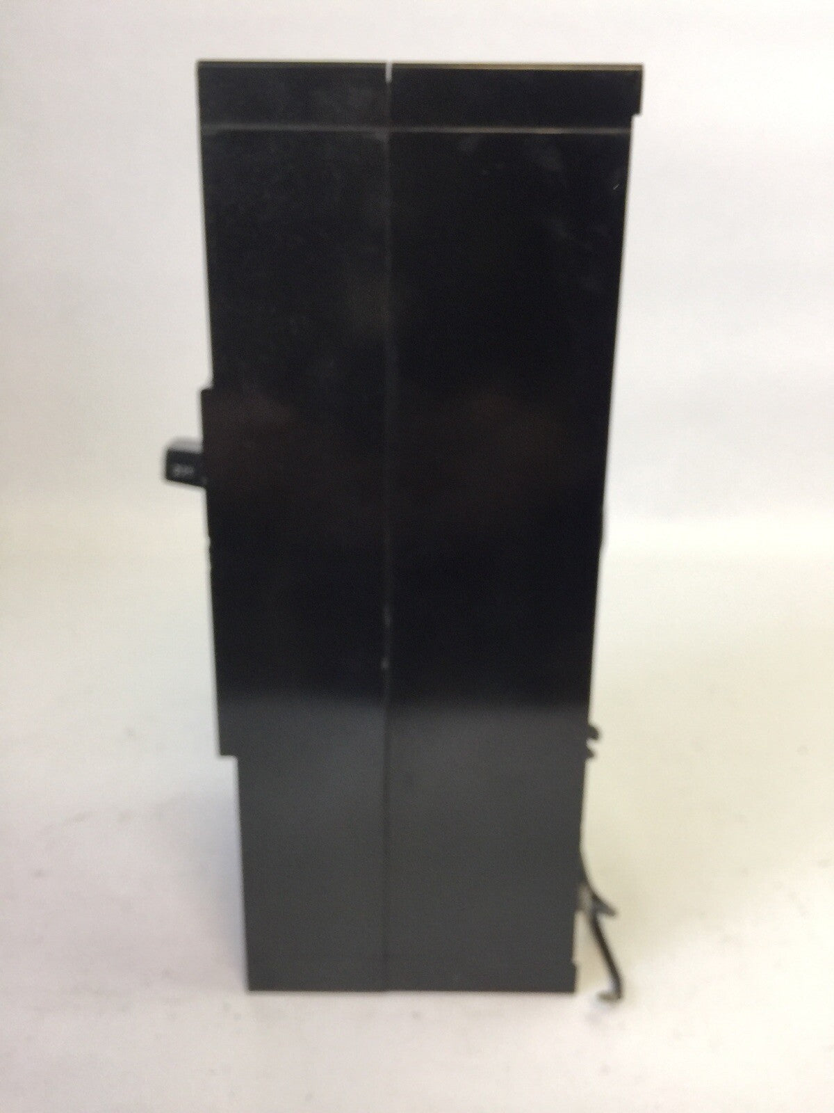 ITE SIEMENS FJ3-S22500S03 CIRCUIT BREAKER 600VAC 225AMP 3POLE 5