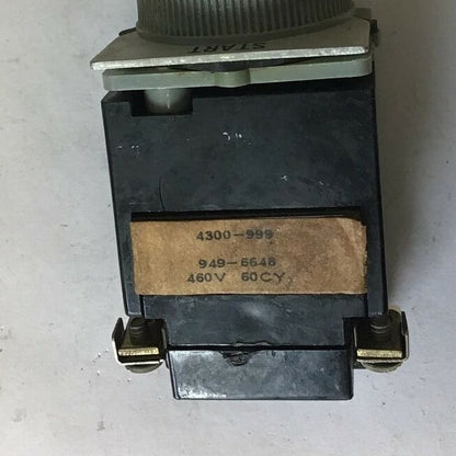  REES L992AB PUSHBUTTON START ILLIMUNIATED 4300-999/ 949-6648 460V 60CY5
