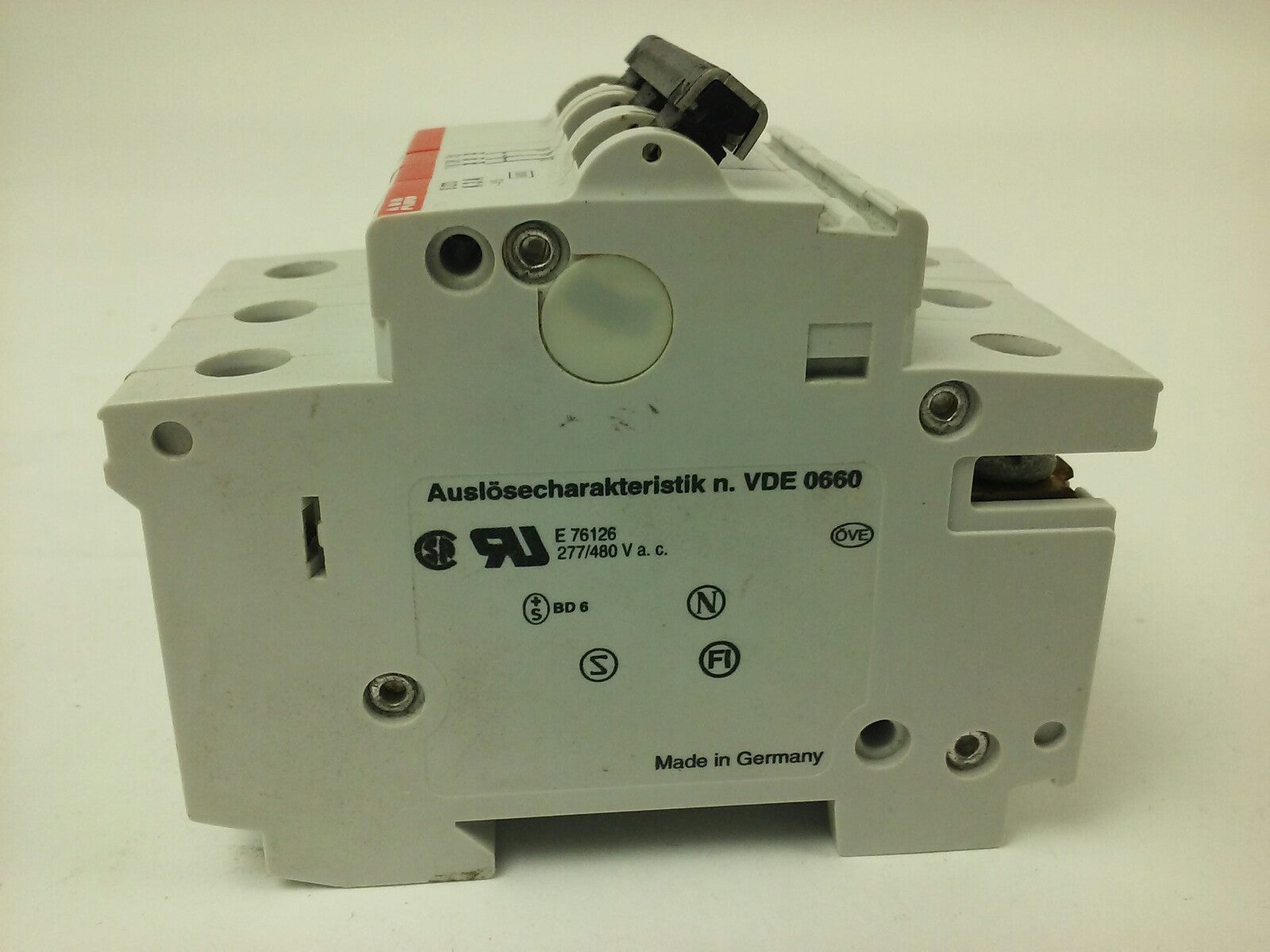 ABB, S273-K3A, CIRCUIT BREAKER, 3P, 277/480VAC, 3AMP, VDE0660, NEW SURPLUS1