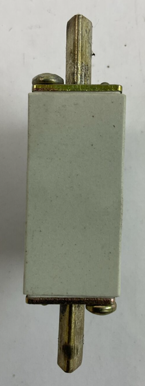 M. SCHNEIDER ANNABERG NH-00 370 763 63A 500VAC 120kA FUSE3