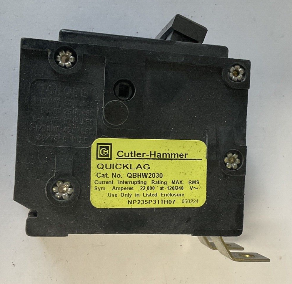 CUTLER HAMMER QBHW2030 CIRCUIT BREAKER 120/240VAC 2POLE5