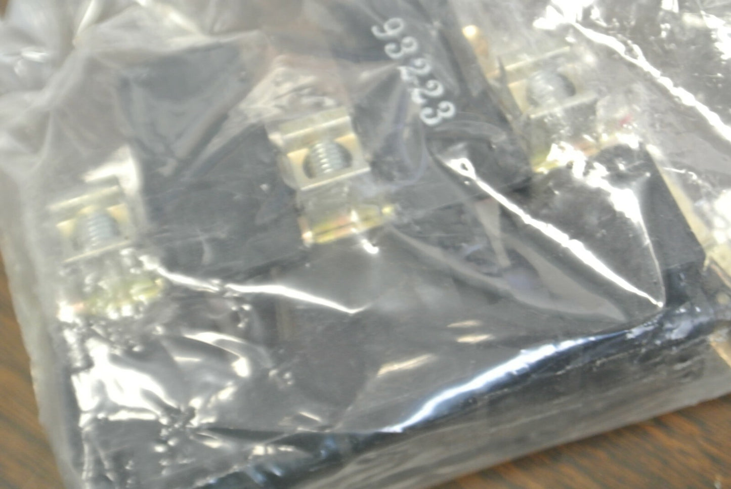 SIEMENS KFCK32R FUSE CLIP KIT / REJECTION TYPE / 30A / 250V / NEW SURPLUS2