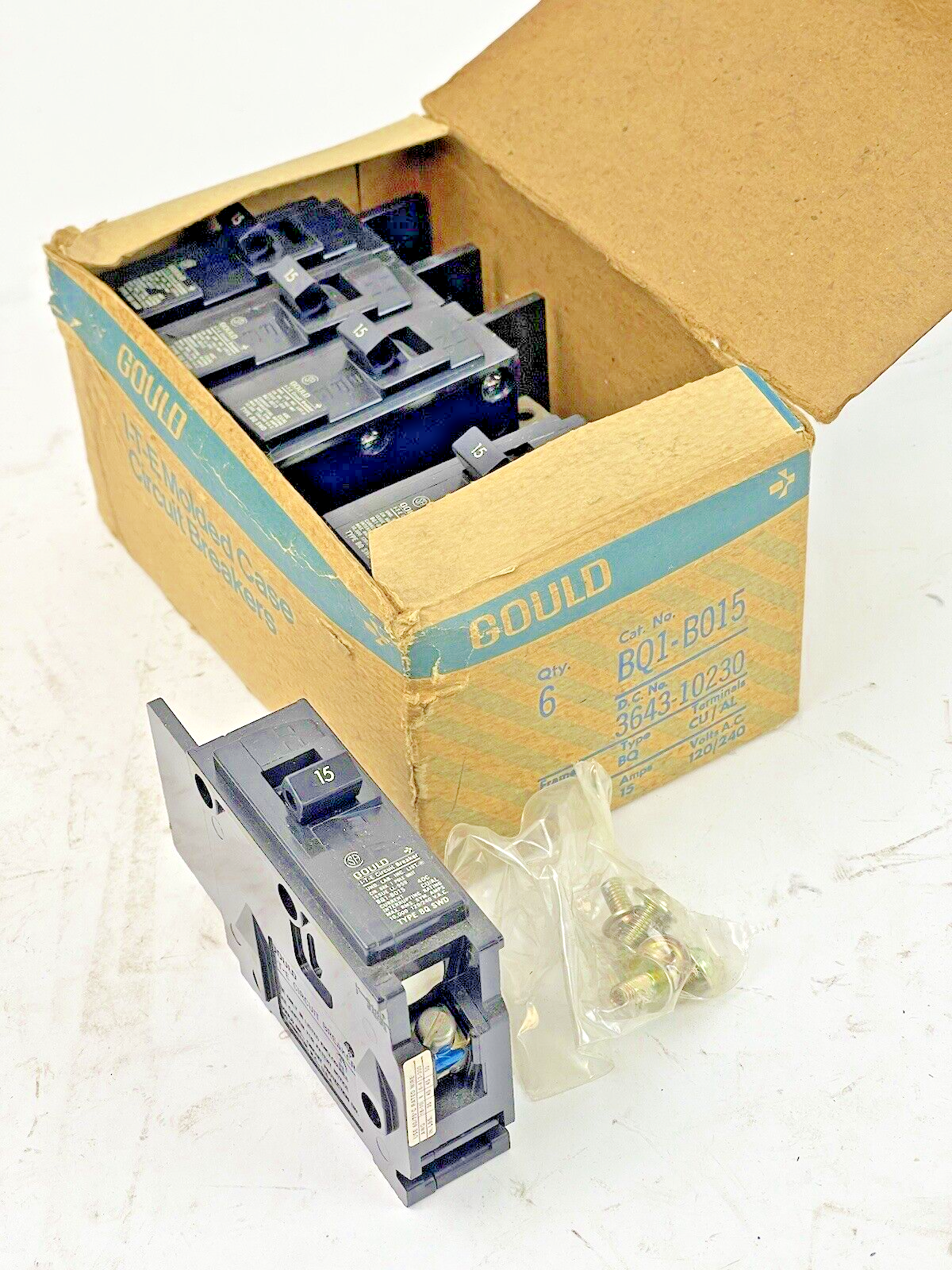 GOULD **BOX OF 6** - BQ1-B015 - BOLT-ON CIRCUIT BREAKERS -15A/1POLE/240VAC - NEW2