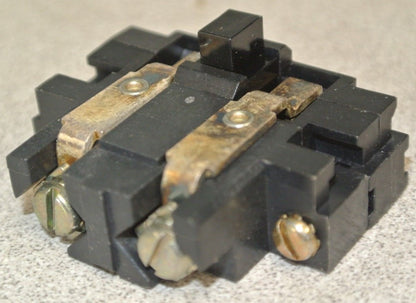 ALLEN-BRADLEY 595-A34 AUXILIARY CONTACT / 1 NO 1 NC / for SIZES 3-4 O/L RELAY0