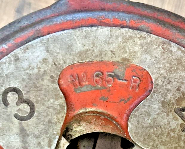RIDGID 65-R PIPE THREADER RECEDING DIE HEAD 1"-2" W/ HANDLE1