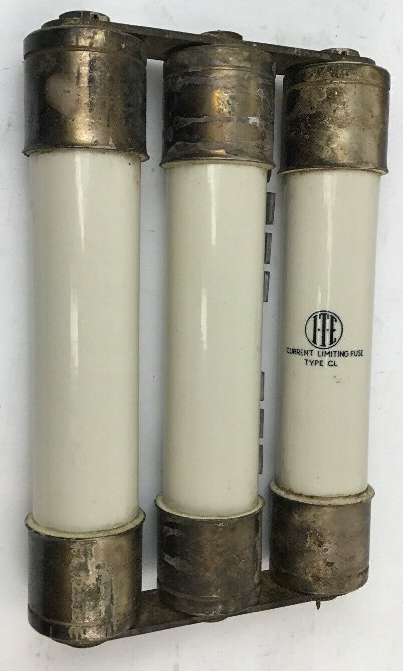 ITE 427574 362AMPS CURRENT LIMITING FUSE 300E AMPS INTERR. RATE 250MVA4