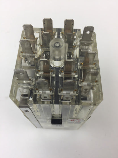 YASKAWA RAP-6 6A RELAY 250 VAC MAX .8A WITH YASKAWA TPA-F14B RELAY SOCKET6