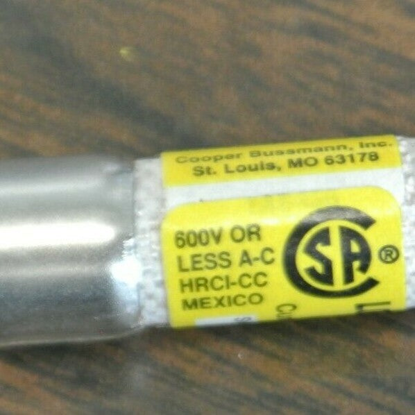 BUSS LP-CC-4 LOW-PEAK CLASS CC FUSE / 4A / 600VAC / NEW SURPLUS2