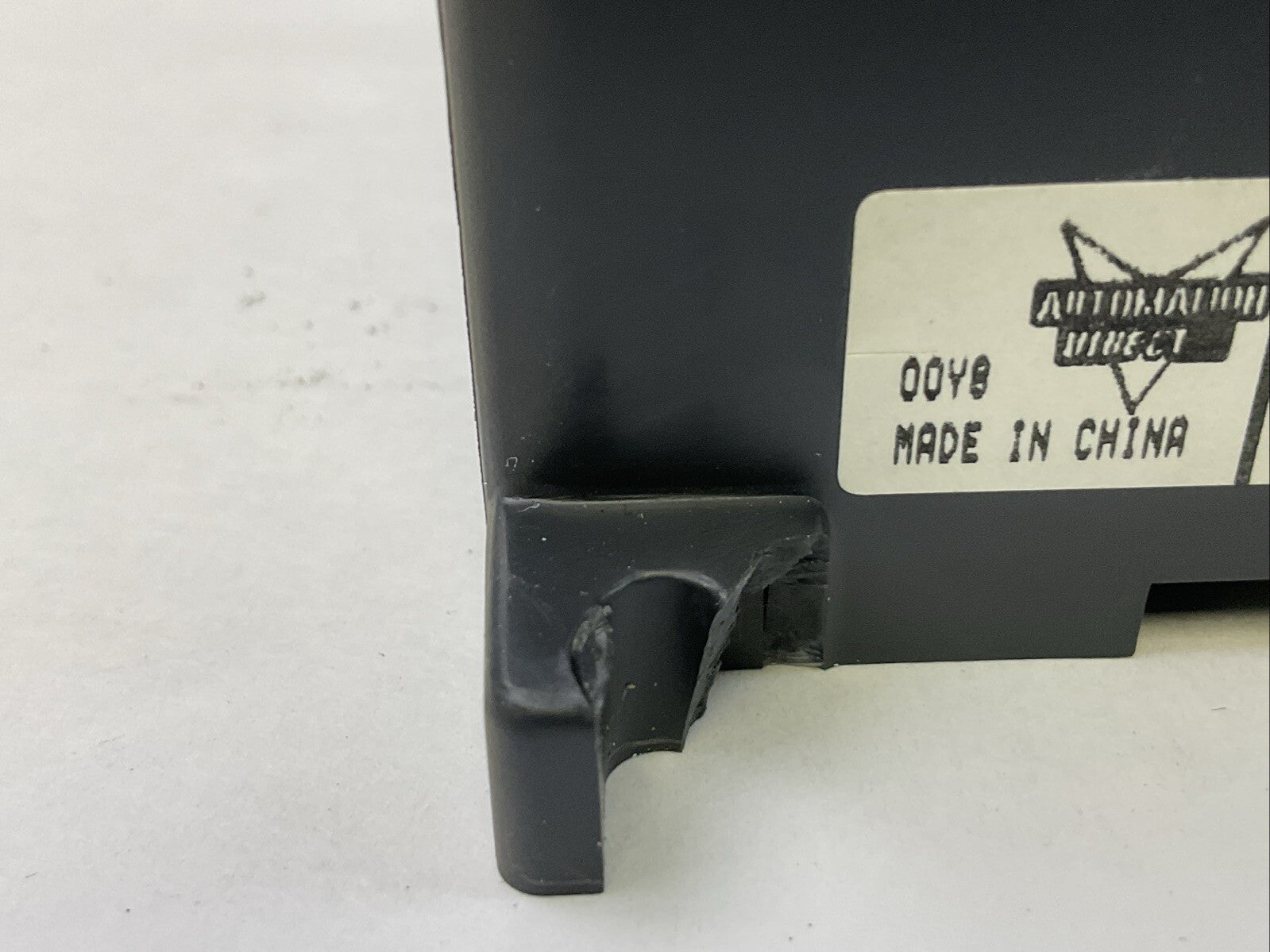 DIRECT 205 LOGIC KOYO D2-06B POWER SUPPLY 110/220VAC 6 SLOT RACK OUTPUT 24VDC2