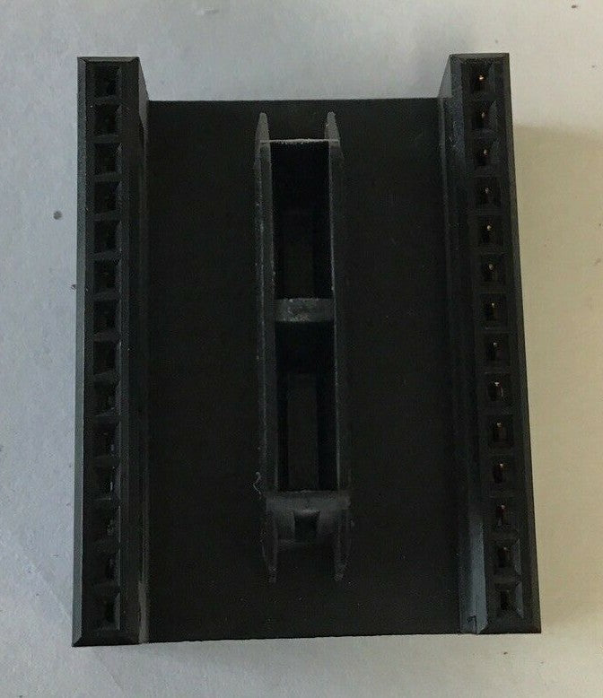 SIEMENS 720 2001-01 PLC MODULE CONNECTOR (LOT OF 4)1