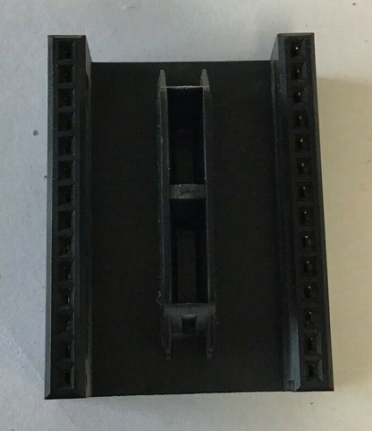 SIEMENS 720 2001-01 PLC MODULE CONNECTOR (LOT OF 4)1