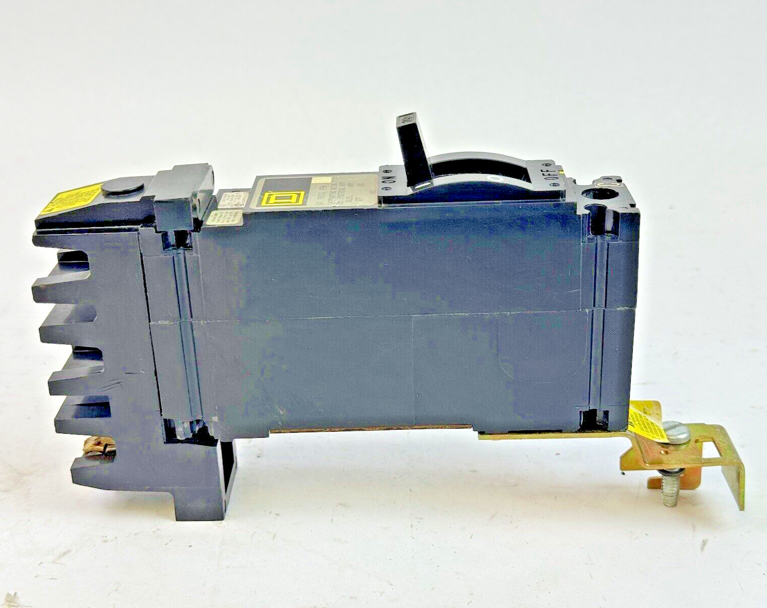 SQUARE D - FHB16020C - I-LINE MOLDED CASE CIRCUIT BREAKER - 1 POLE/ 20 A/ 277VAC3