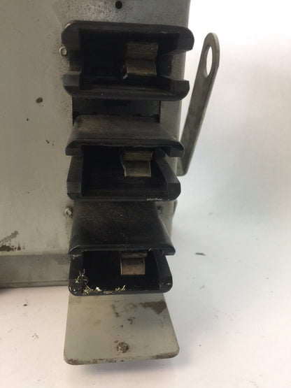 GE FVK361W FLEX-A-PLUG PLUG IN DEVICE BUS PLUG 600VAC 30AMP 20HP 3 PHASE 3 POLE4