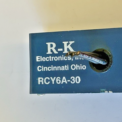 R-K ELECTRONICS RCY6A-30 NETWORK FILTER 600VAC RES 220OHM 7W **LOTOF4**2