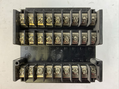 HONEYWELL DC2500-CE-3A00-200-00000-00-0 UNIVERSAL DIGITAL CONTROLLER 90-250VAC5