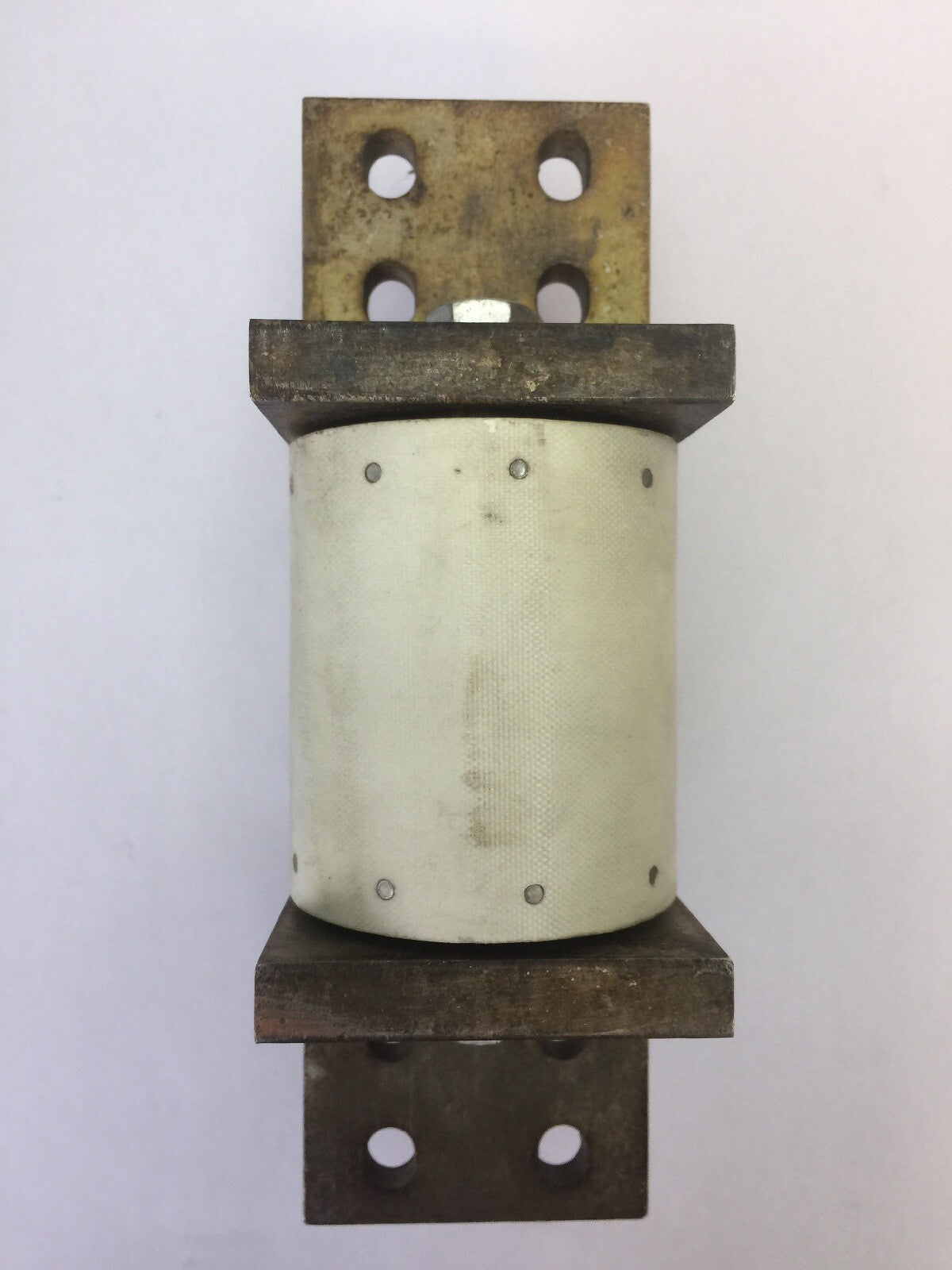 GOULD SHAWMUT AMPTRAP A70P1800-226 FUSE 1800 AMP 700VAC TYPE 226 FORM 1010